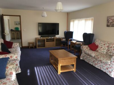 Kenyon Bungalow Lounge